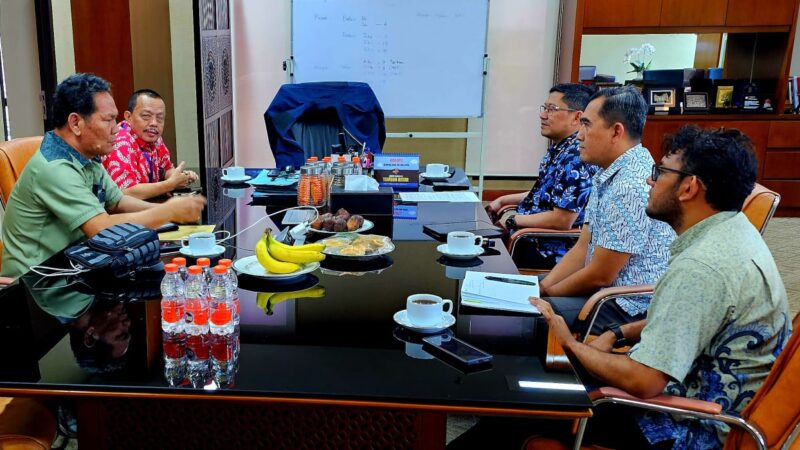 PRESIDEN LSM LIRA DAN EDISON KE BARESKRIM LAPOR KASUS DANA HIBAH BUMN YANG DIDUGA DIKORUP OKNUM PWI PUSAT RP.2,9 M