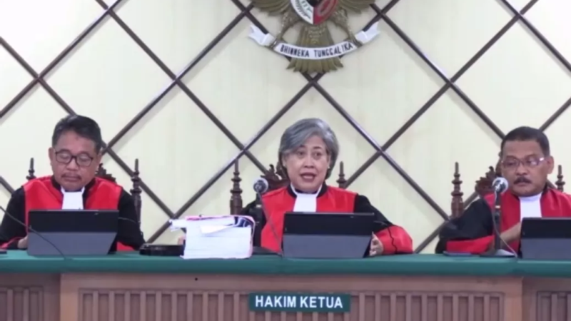 Hukuman SYL Diperberat, Dari 10 Tahun Menjadi 12 Tahun, Dan Uang Pengganti Dari Rp.14 M menjadi Rp.44 M