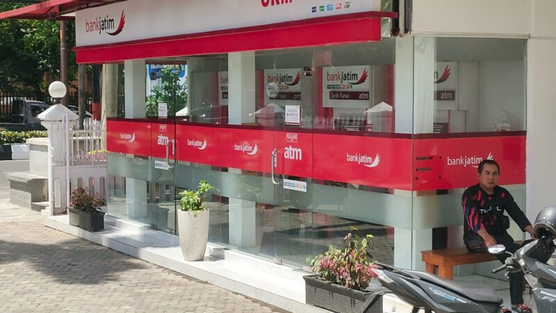 Bank Jatim Kota Malang Diduga Abai Terhadap Layanan Nasabah VIA Anjungan Tunai Mandiri  (ATM)