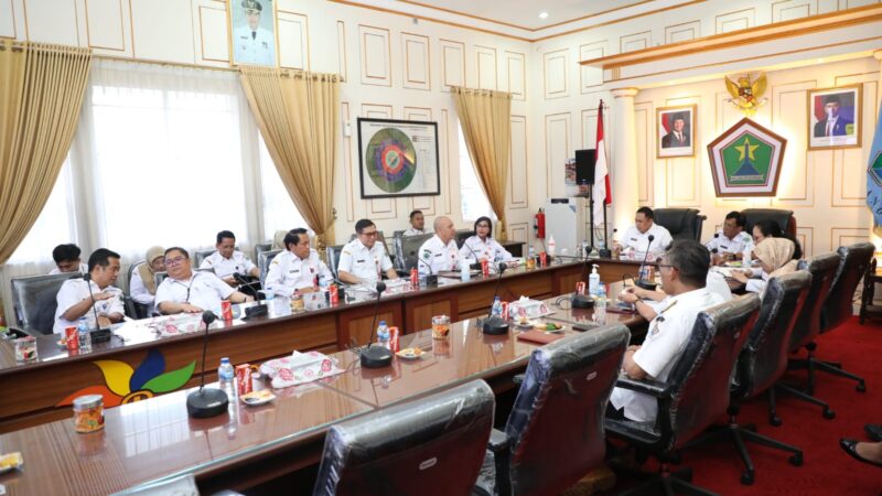 Banjir di Kedungkandang Jadi Tantangan, Pj. Walikota Malang: Penanganan Area Jembatan Glendangpakem Bisa Menjadi Solusi